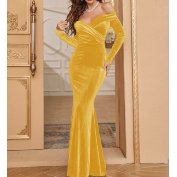 Luxe yellow off shoulder party bridesmaids wedding velvet maxi dress - Picture 5 of 16